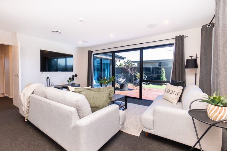 Photo of property in 15 Godwin Grove, Rolleston, 7614