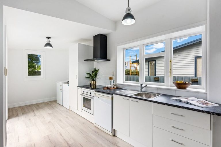 Photo of property in 7 Moa Street, Alicetown, Lower Hutt, 5010