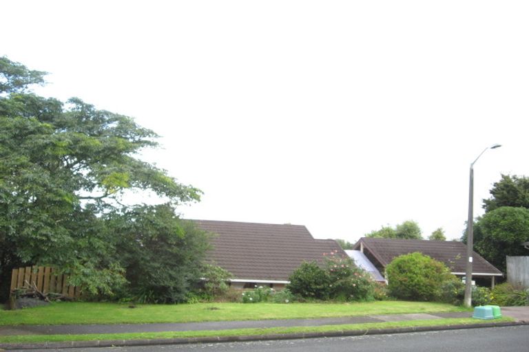 Photo of property in 31a Haseler Crescent, Howick, Auckland, 2014