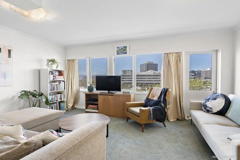 Photo of property in 31/125 Grant Road, Thorndon, Wellington, 6011