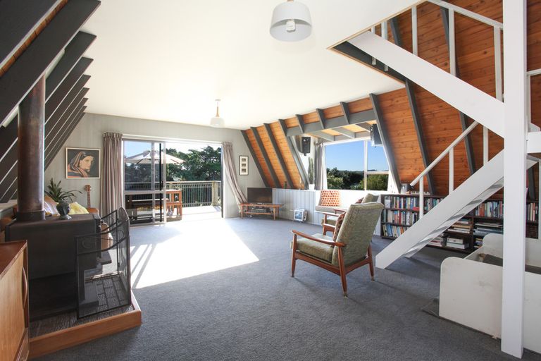 Photo of property in 18 Lily Street, Raglan, 3225