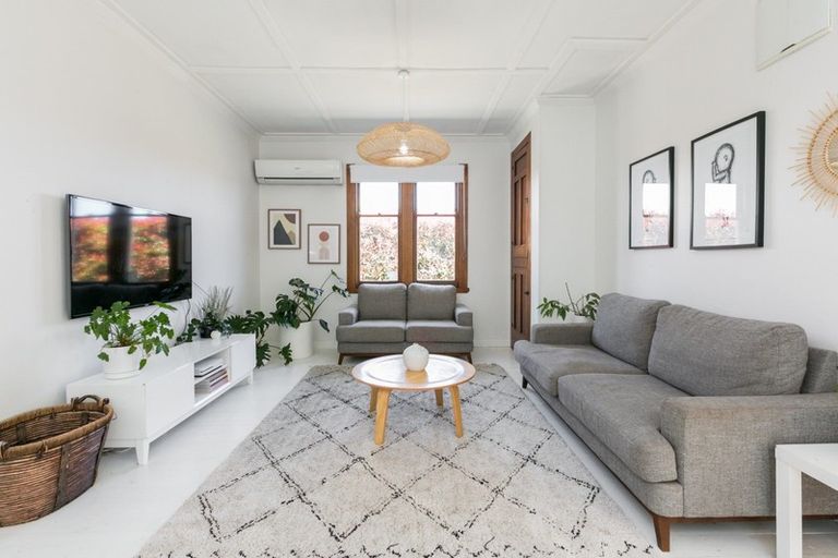 Photo of property in 306 Sylvan Road, Parkvale, Hastings, 4122