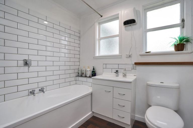 Photo of property in 17 Allens Road, Allenton, Ashburton, 7700