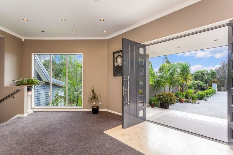 Photo of property in 111 Wirihana Road, Titirangi, Auckland, 0604