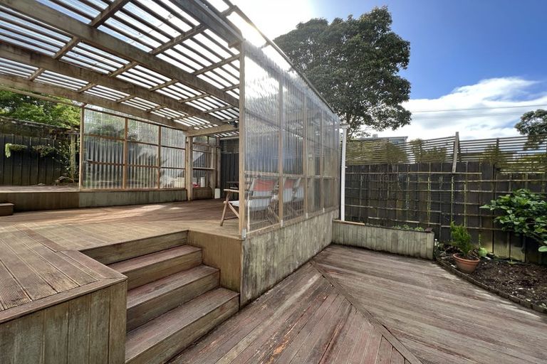 Photo of property in 1/94 Jutland Road, Hauraki, Auckland, 0622