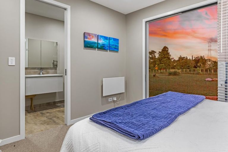 Photo of property in 34 Brookvale Lane, Taupaki, 0782