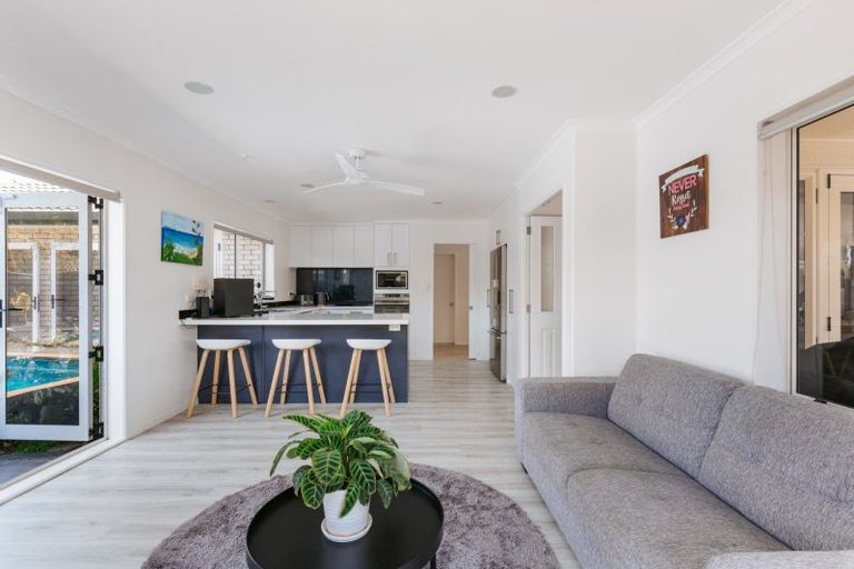 Photo of property in 27 Pacific Cove Drive, Papamoa Beach, Papamoa, 3118