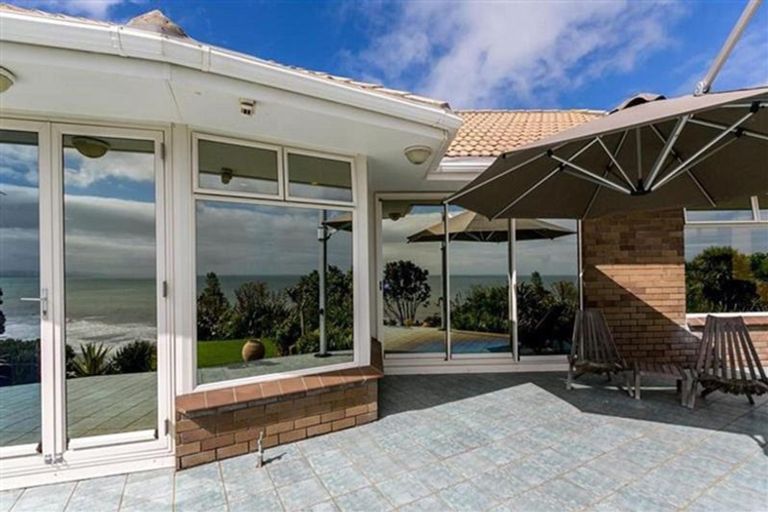 Photo of property in 16b Motukari Place, Onaero, Waitara, 4383
