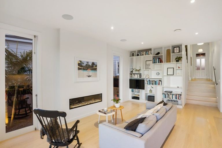 Photo of property in 19 Millais Street, Grey Lynn, Auckland, 1021