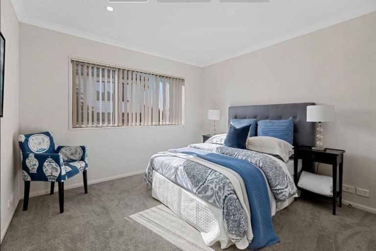 Photo of property in 12 Bur Oak Terrace, Schnapper Rock, Auckland, 0632