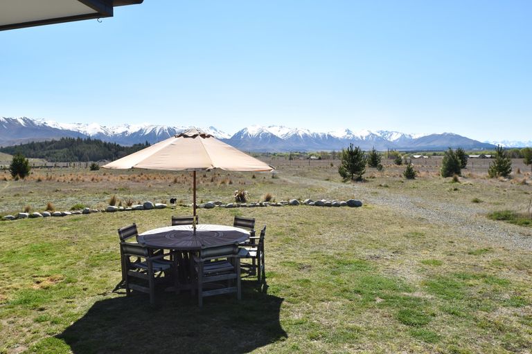 Photo of property in 100 Boundary Terrace, Twizel, 7999