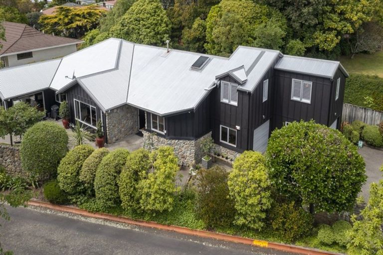 Photo of property in 8 River Glade, Waikanae, 5036