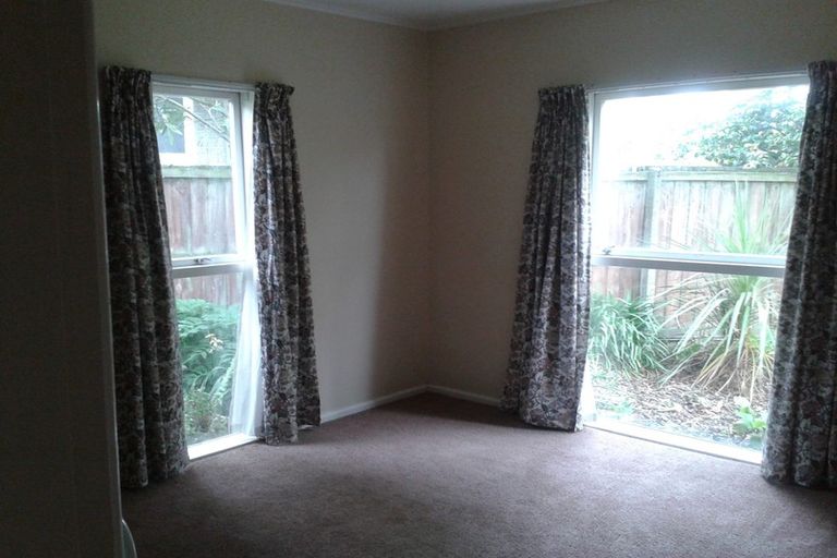 Photo of property in 3 Newbridge Place, Ilam, Christchurch, 8041