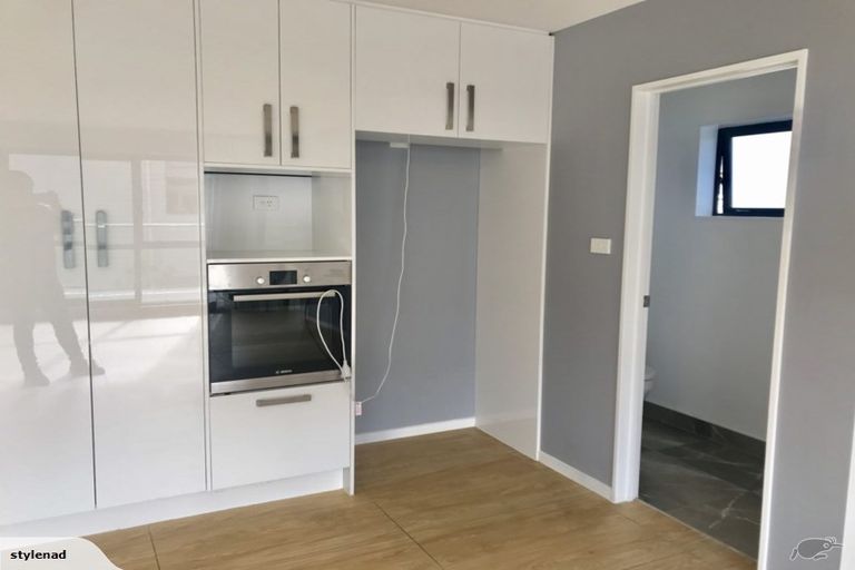 Photo of property in 7 Woodall Place, Totara Vale, Auckland, 0627