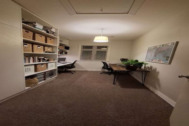 Photo of property in 38 Puriri Street, Riccarton, Christchurch, 8041