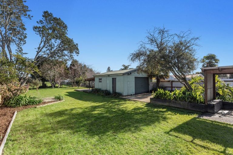 Photo of property in 15 Matai Street, Edgecumbe, 3120