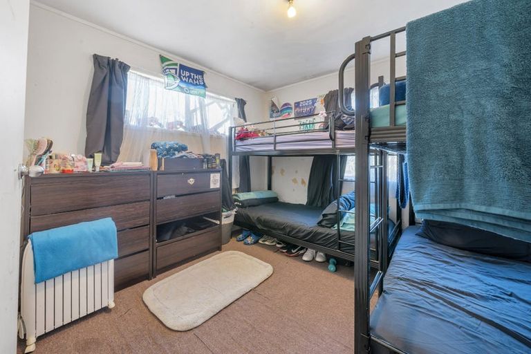 Photo of property in 16 Vimy Place, Mangere, Auckland, 2022