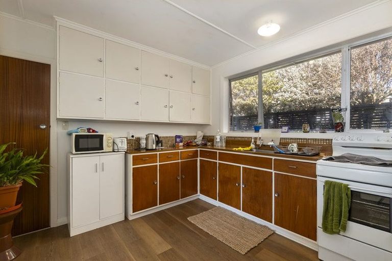 Photo of property in 15b Newbourne Crescent, Redwoodtown, Blenheim, 7201