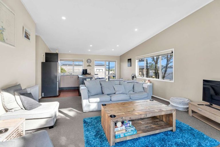 Photo of property in 110 The Fairway, Matarangi, Whitianga, 3592