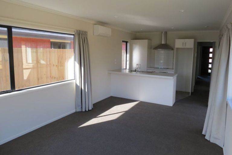 Photo of property in 37 Maclaren Road, Wigram, Christchurch, 8042