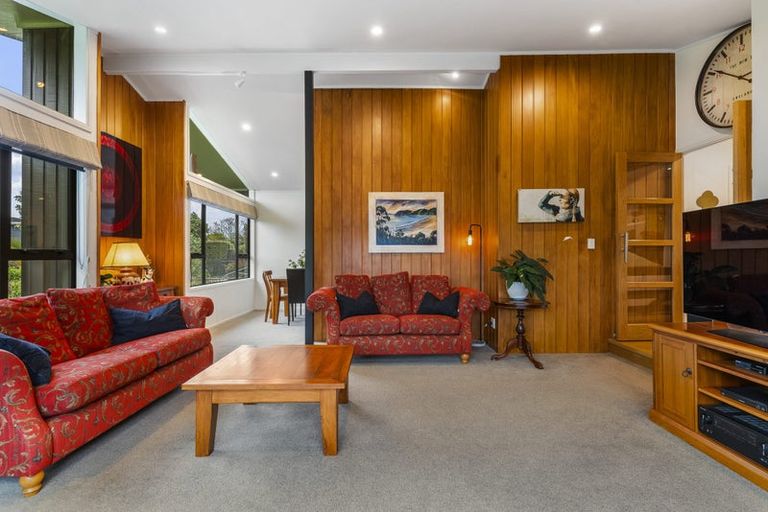 Photo of property in 130 Bramley Drive, Farm Cove, Auckland, 2012