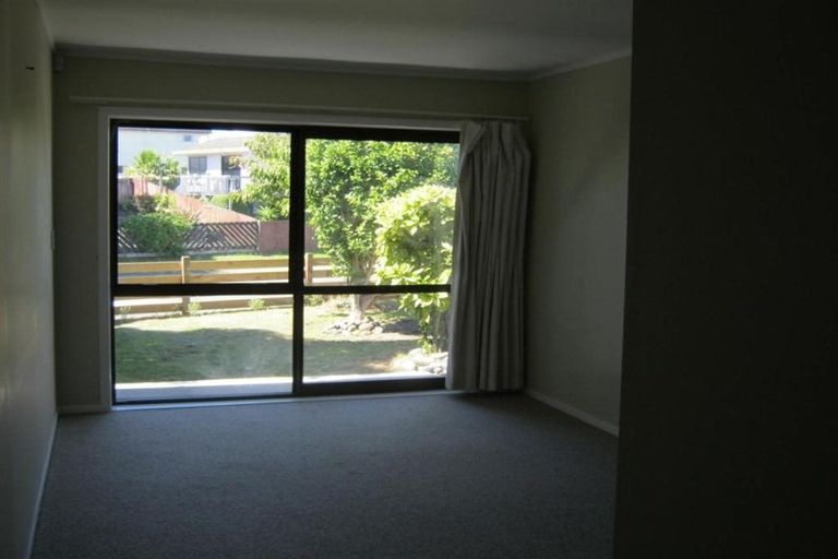 Photo of property in 8b Domain Road, Papamoa Beach, Papamoa, 3118