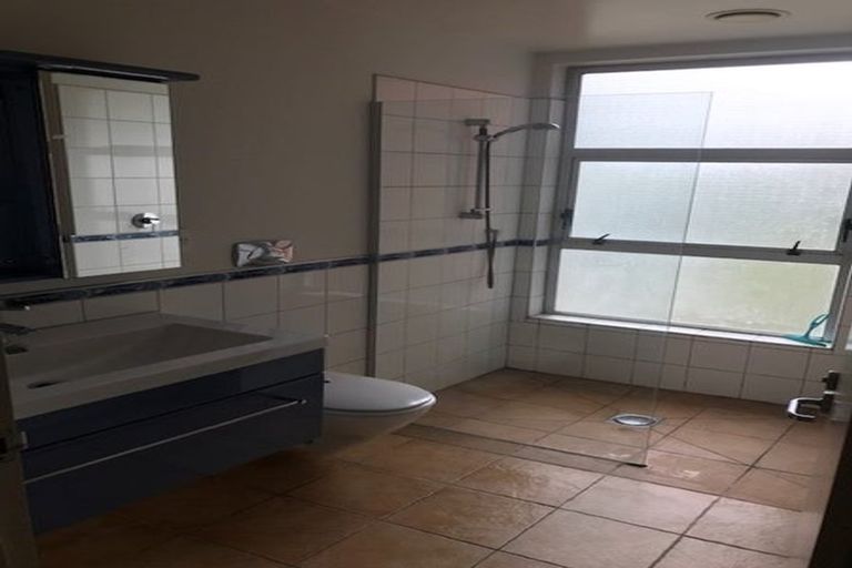 Photo of property in Molesworth House, 402/101 Molesworth Street, Thorndon, Wellington, 6011