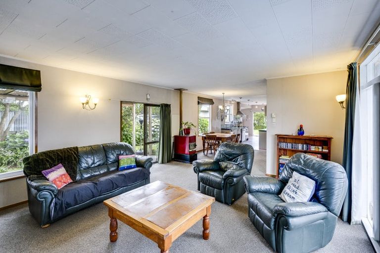 Photo of property in 140 Guppy Road, Taradale, Napier, 4112