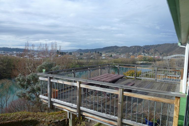 Photo of property in 45 Earnscleugh Road, Bridge Hill, Alexandra, 9320