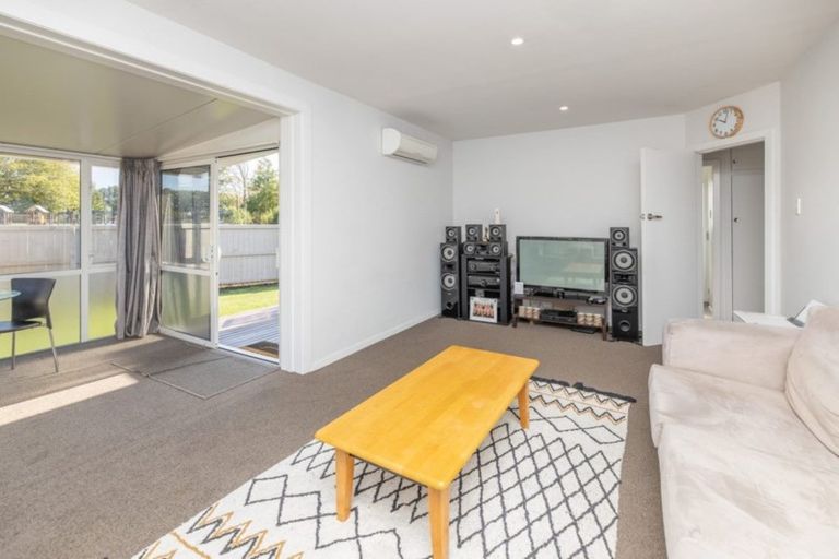 Photo of property in 1/34 Edward Avenue, Edgeware, Christchurch, 8013