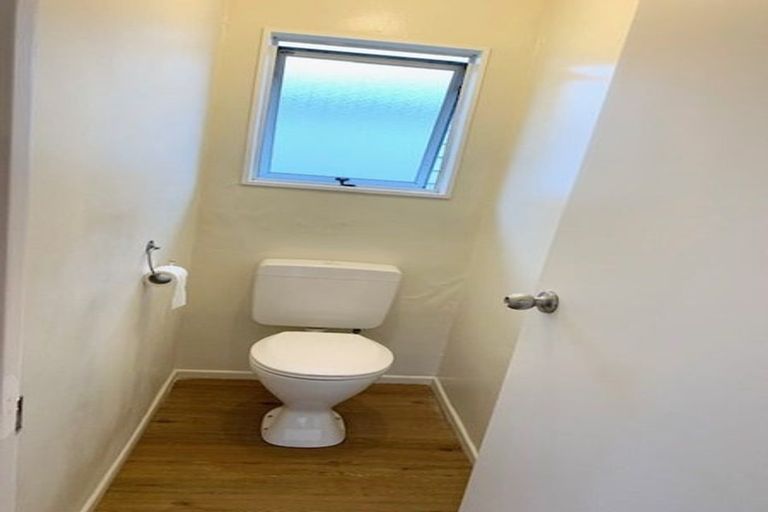 Photo of property in 153a Bruce Mclaren Road, Henderson, Auckland, 0612