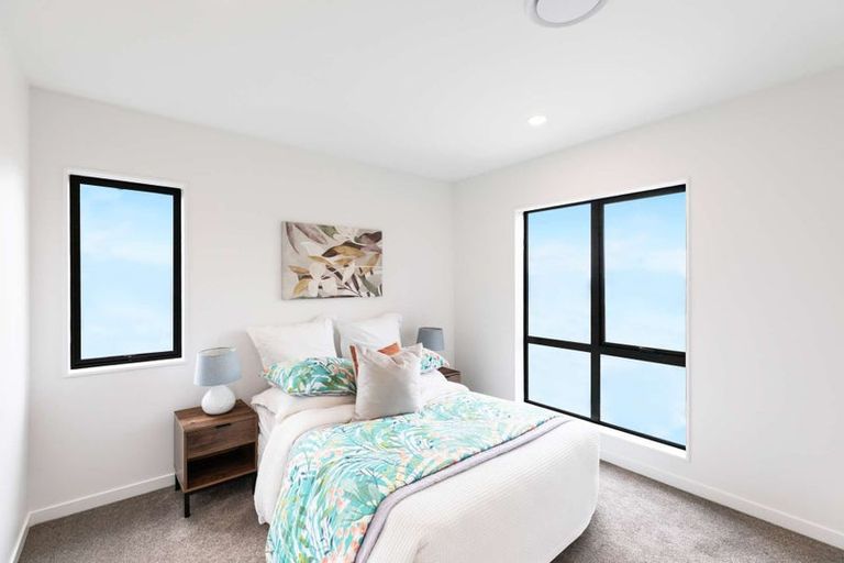 Photo of property in 4 Kauru Lane, Wainui, 0992