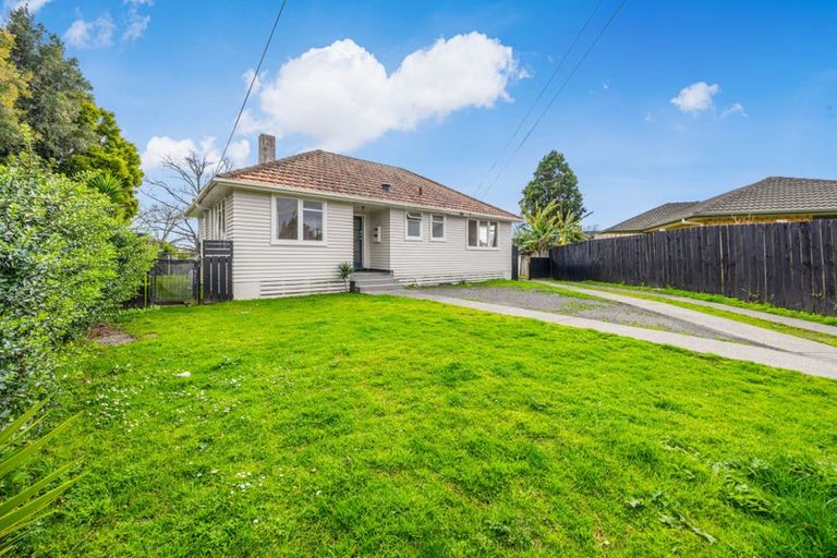 Photo of property in 29 Larsen Street, Otara, Auckland, 2025