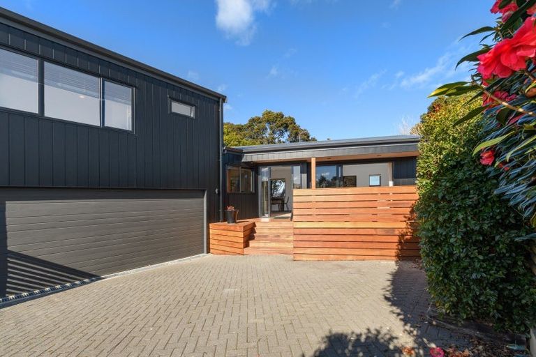 Photo of property in 5 Acklam Avenue, Otumoetai, Tauranga, 3110