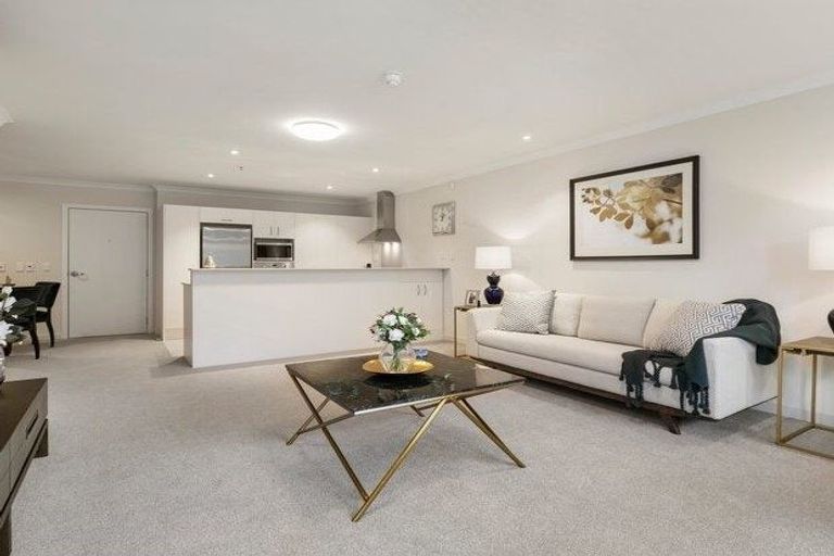 Photo of property in 202/112 Carmichael Road, Bethlehem, Tauranga, 3110