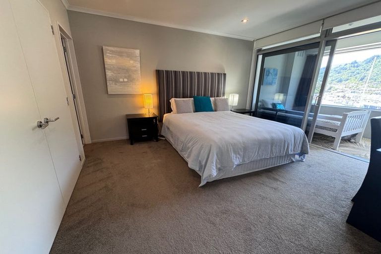 Photo of property in Oxleys Rock Apartments, 401/6 London Quay, Picton, 7220