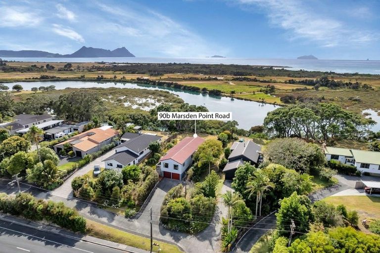 Photo of property in 90b Marsden Point Road, Ruakaka, 0116
