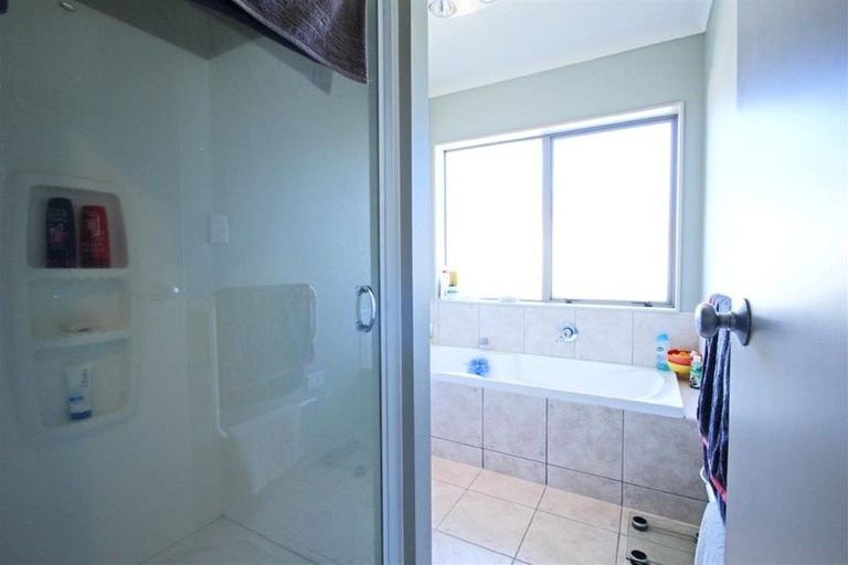 Photo of property in 25 Palm Springs Boulevard, Papamoa Beach, Papamoa, 3118