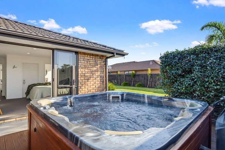 Photo of property in 64 Arabian Drive, Papamoa Beach, Papamoa, 3118
