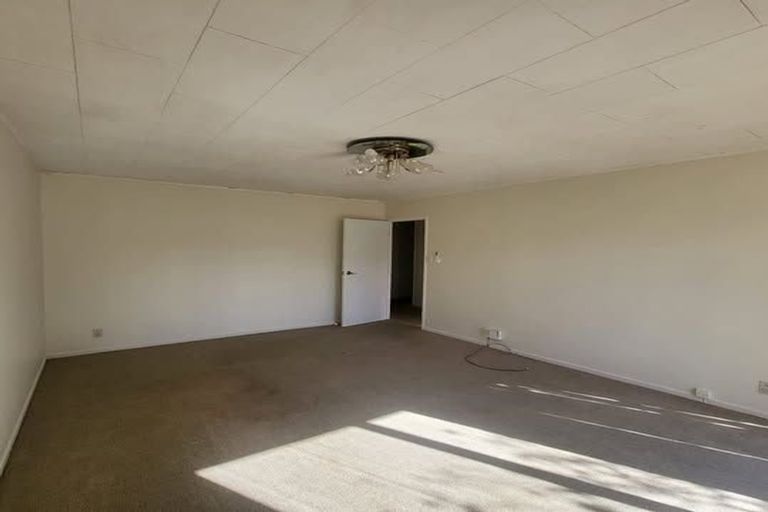 Photo of property in 8 Misty Place, Papatoetoe, Auckland, 2025