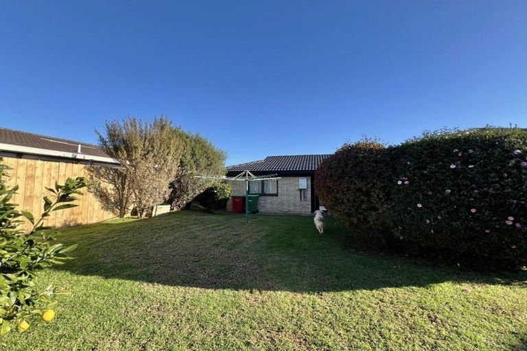 Photo of property in 9 Syntax Place, Conifer Grove, Takanini, 2112