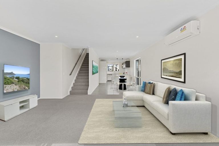 Photo of property in 24 Eyton Kay Road, Hobsonville, Auckland, 0616