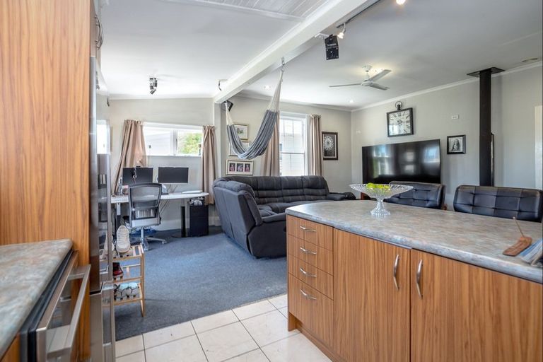 Photo of property in 20 Railway Crescent, Masterton, 5810