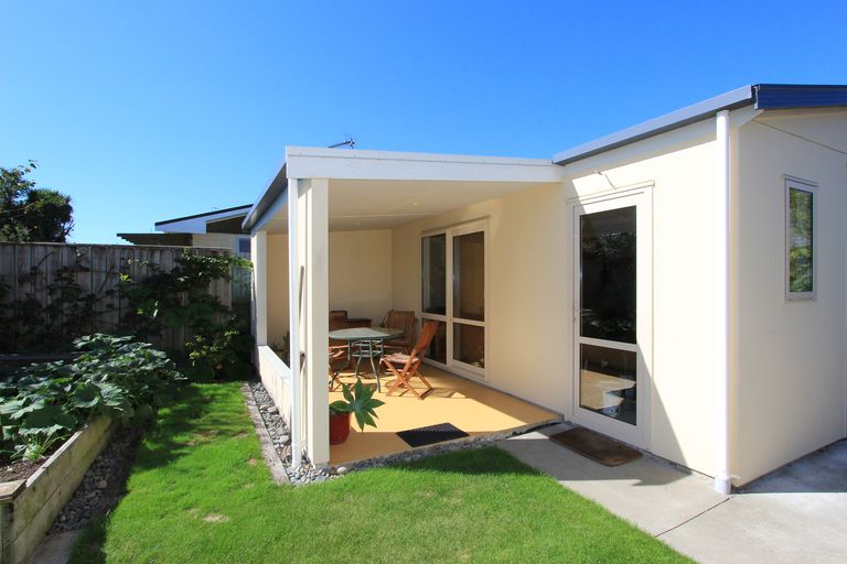 Photo of property in 20 Magnolia Drive, Springlands, Blenheim, 7201