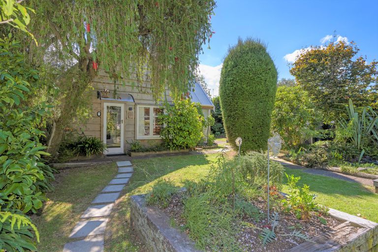 Photo of property in 11 Francis Street, Grey Lynn, Auckland, 1021