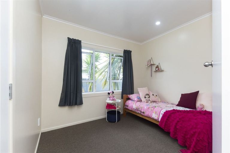 Photo of property in 1/48 Rollerson Street, Papakura, 2110