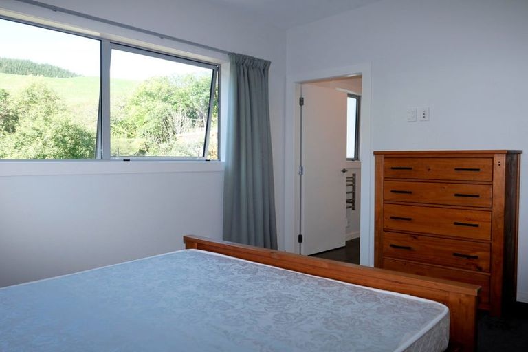 Photo of property in 90 Muri Road, Pukerua Bay, Porirua, 5026