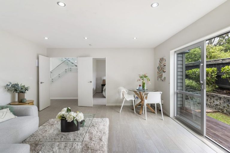 Photo of property in 17 Richard Avenue, Bucklands Beach, Auckland, 2014