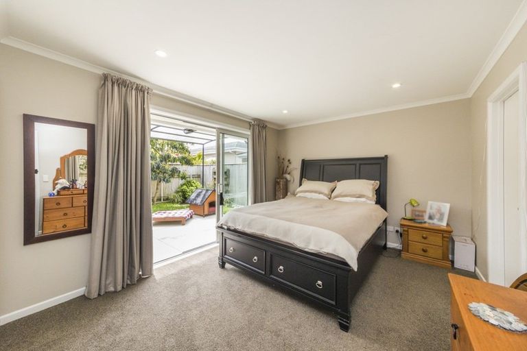 Photo of property in 24a Rata Street, Roslyn, Palmerston North, 4414