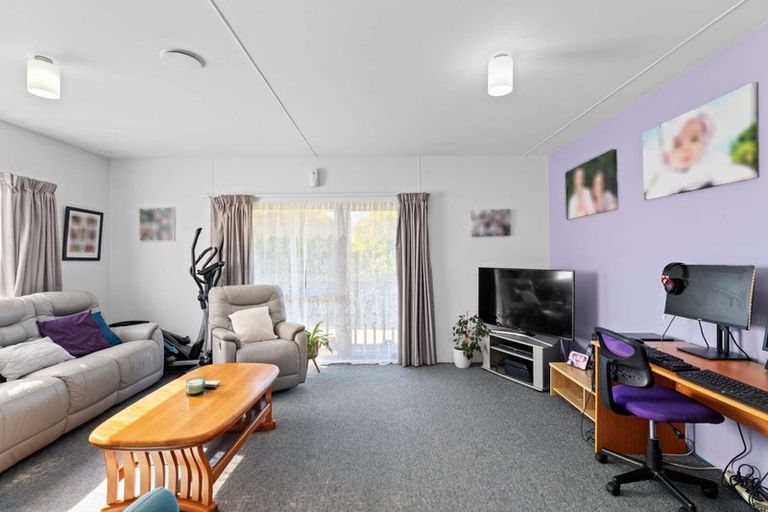 Photo of property in 7a Melleray Place, Randwick Park, Auckland, 2105